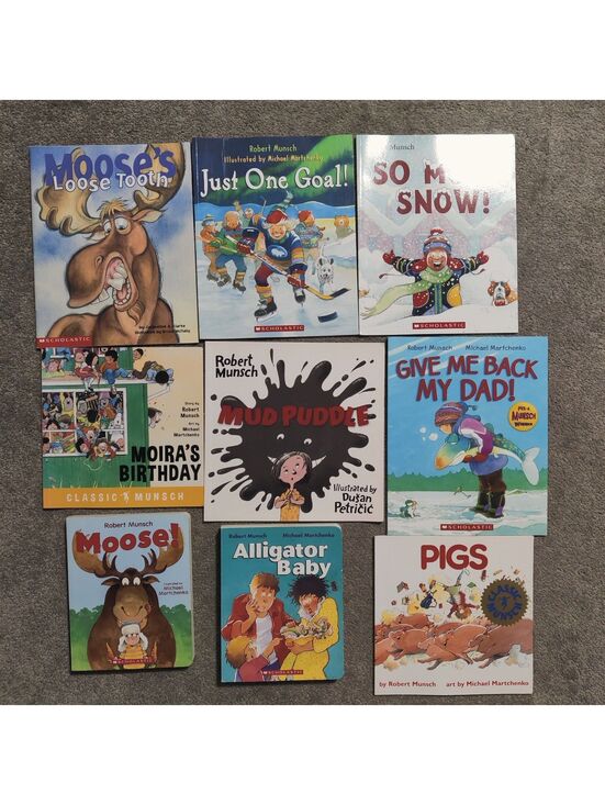 Other - Lot of 9 Children's Picture Books Robert Munsch Bundle Scholastic Paperbacks